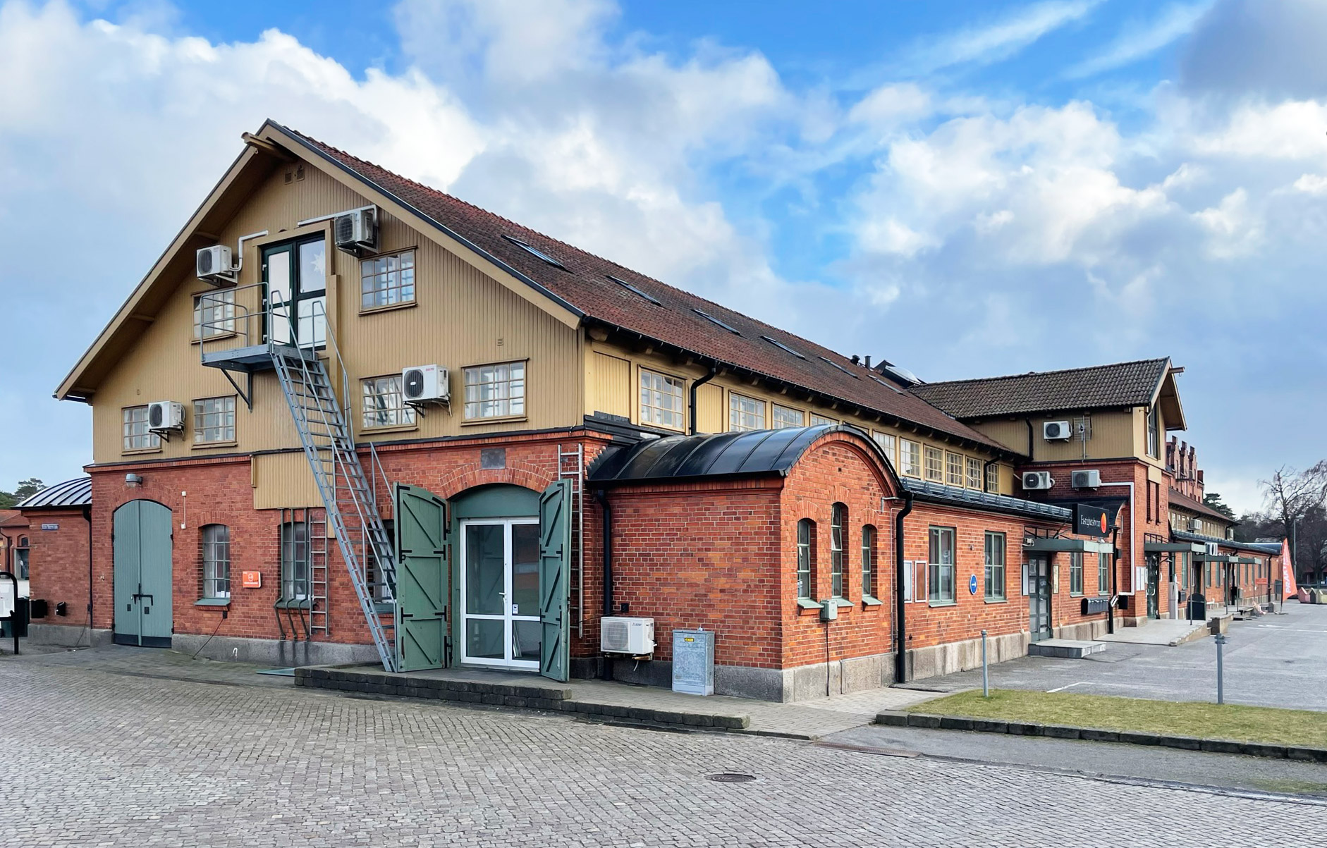 Praktiska-1